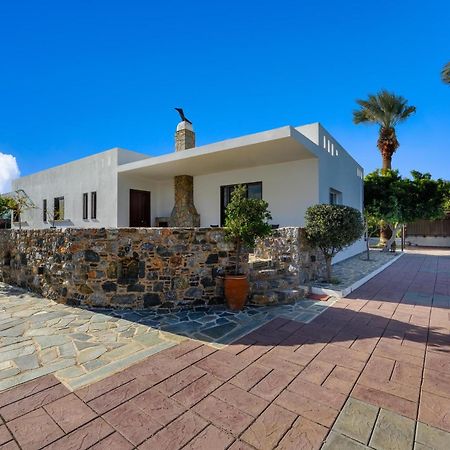 Villa Palmeras Soroni Buitenkant foto